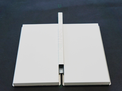 午夜小电影在线观看C係列 機房午夜免费福利小视频