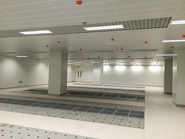 銀行專用午夜福利视频免费观看