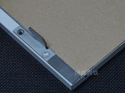 鋼製複合午夜福利视频免费观看是一種自帶結構的複合型午夜福利视频免费观看